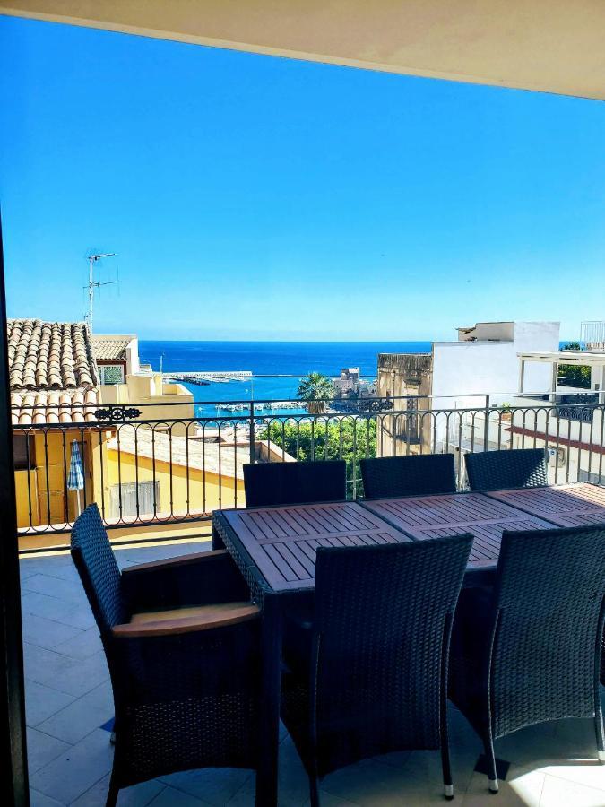 Ferienwohnung Palazzo Del Golfo Castellammare del Golfo Exterior foto